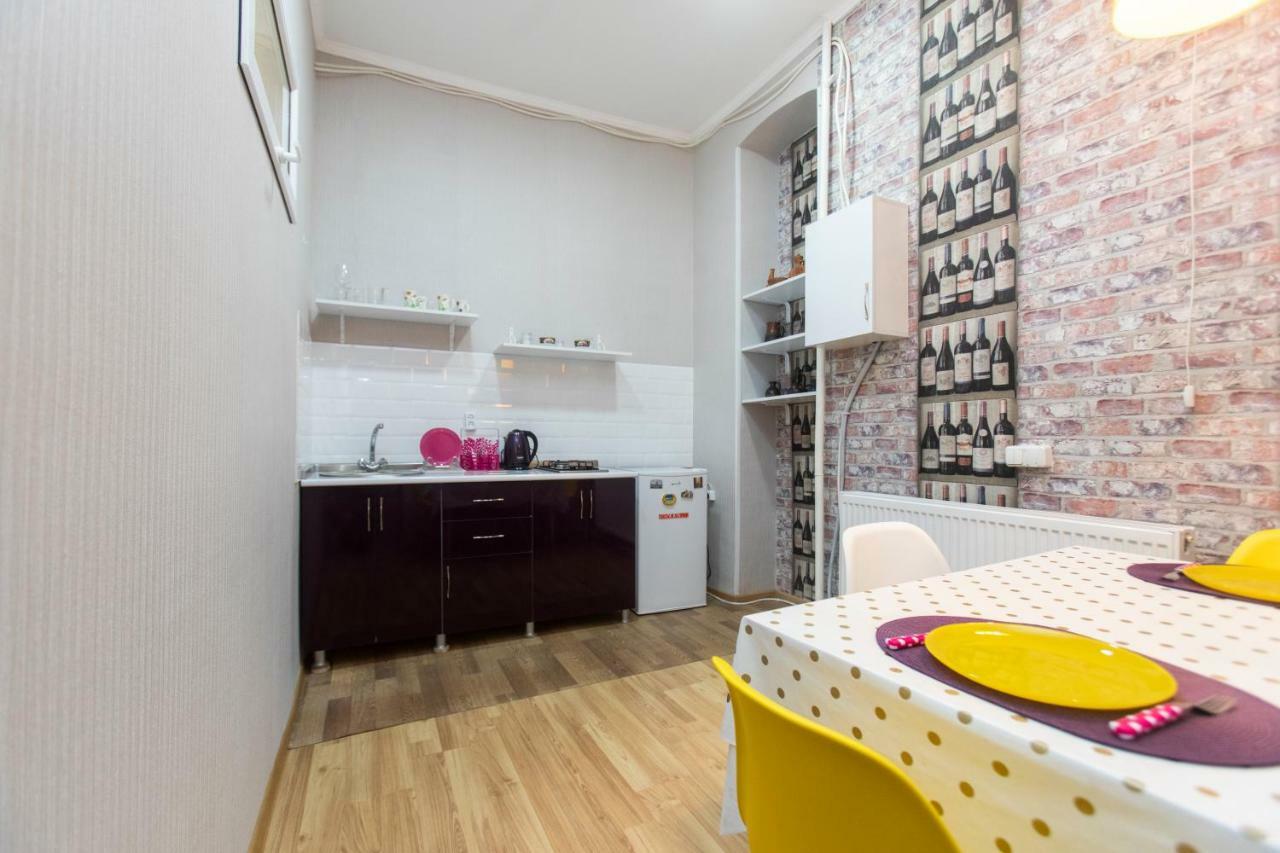 Minimalist Studio Walking Distance To City Centre Leilighet Tbilisi Eksteriør bilde